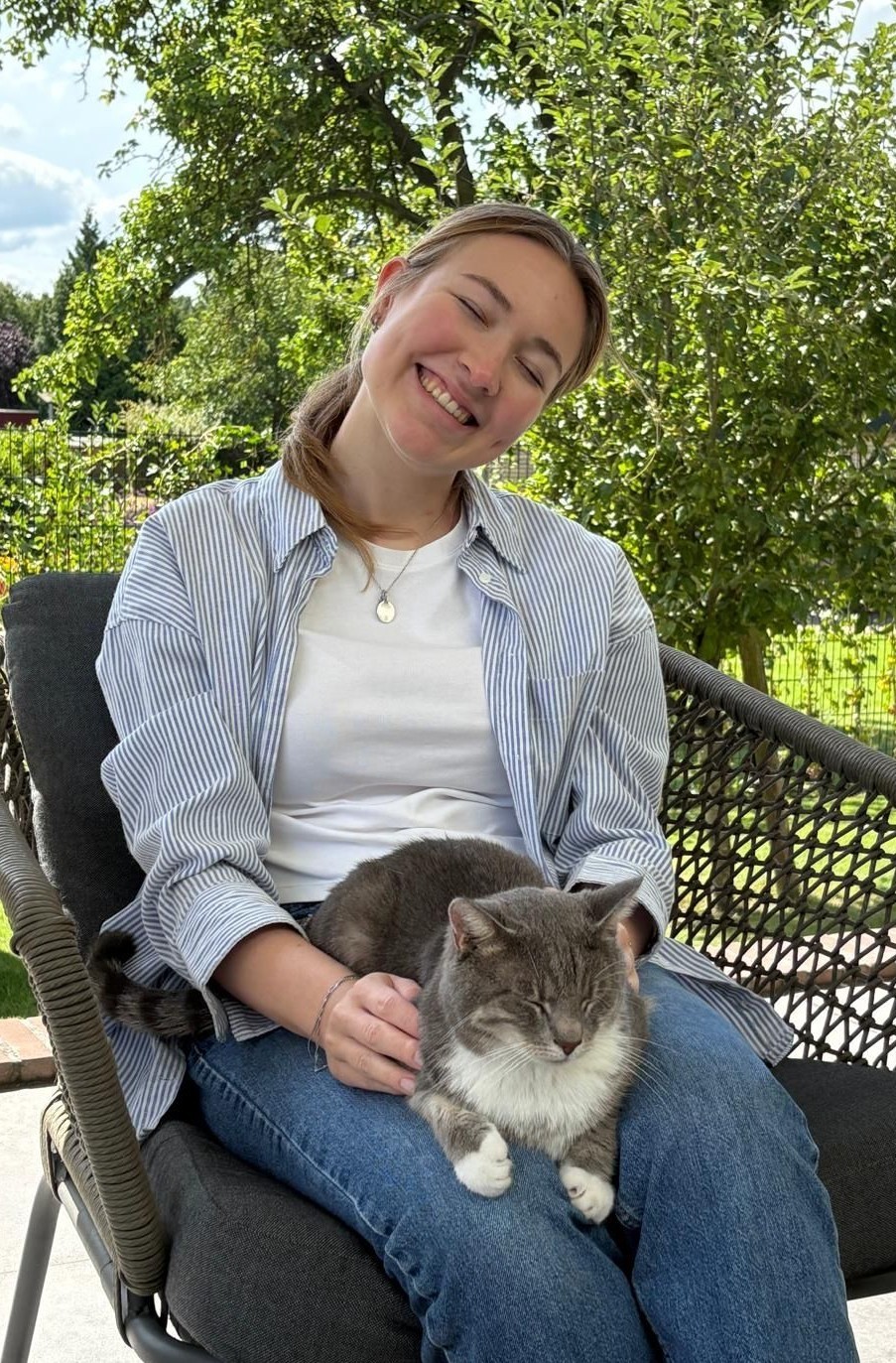 Myrthe with a pet